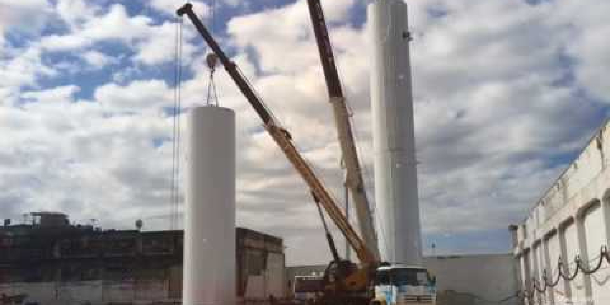 5,000 Gallon Welded Steel Water Storage Tank Complete Coating Diameter: 10'-4" Peak Height: 9'-6"