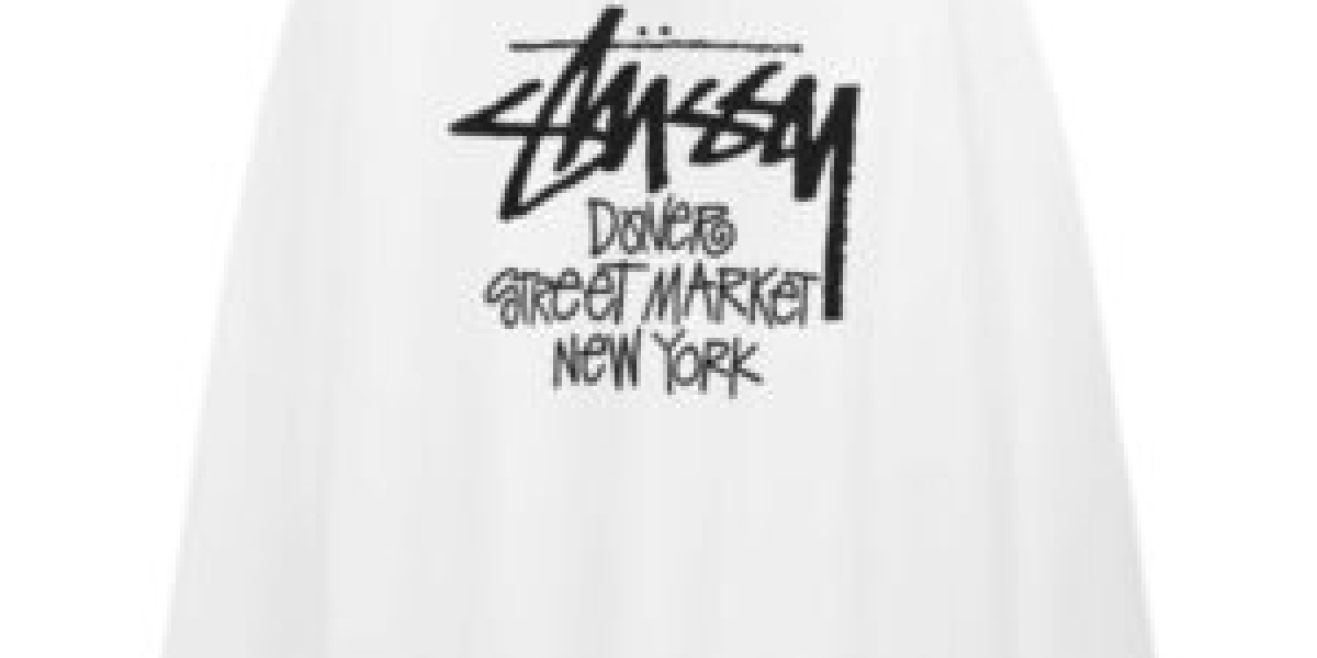 Stüssy offers a diverse range of hoodies that blend streetwear aesthetics with quality craftsmanship