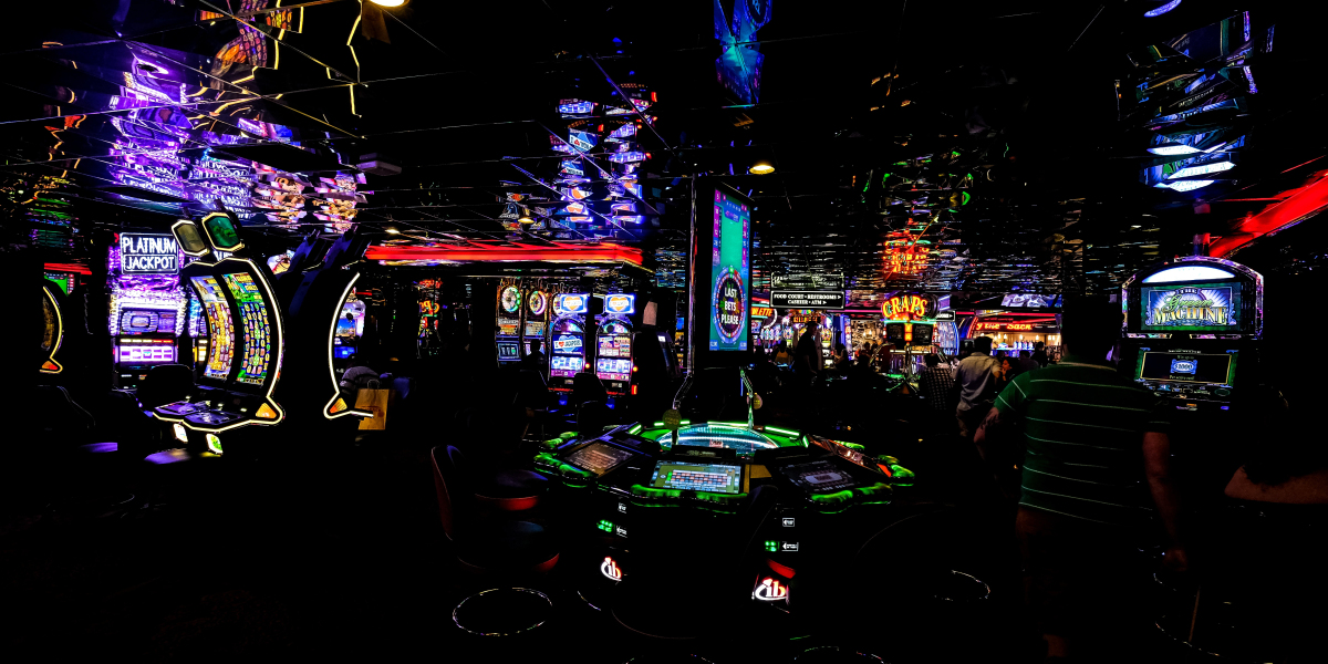 Casinò dal vivo online: l'esperienza immersiva e il suo impatto sul gioco d'azzardo nel 2025