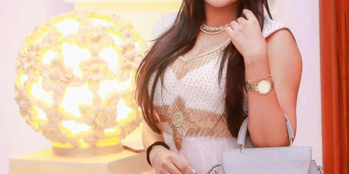 Professional Call Girl in Surat at Cheap Price