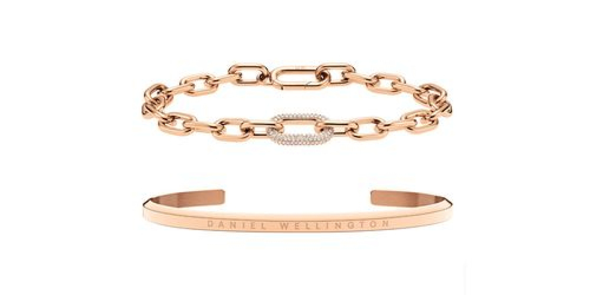 DW Daniel Wellington 情侶對錶推薦｜銀色戒指與情侶手環搭配指南